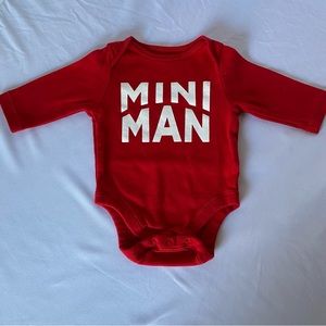 Old Navy| 0-3 month | baby boy red long sleeve onesie|